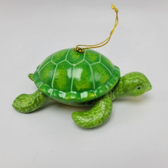 Green Sea Turtle Christmas Ornament Ceramic Porcelain painted Trinket Box - Picture 1 of 6